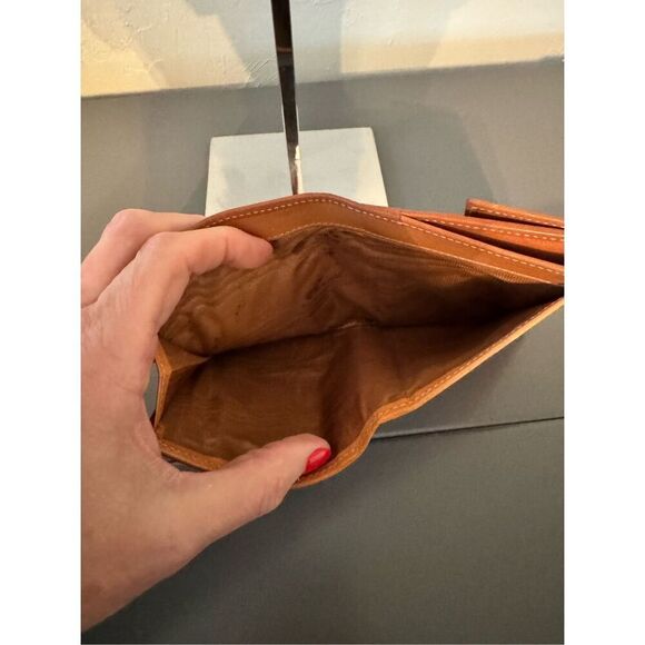 Céline Bi-Fold Wallet - Picture 6 of 7